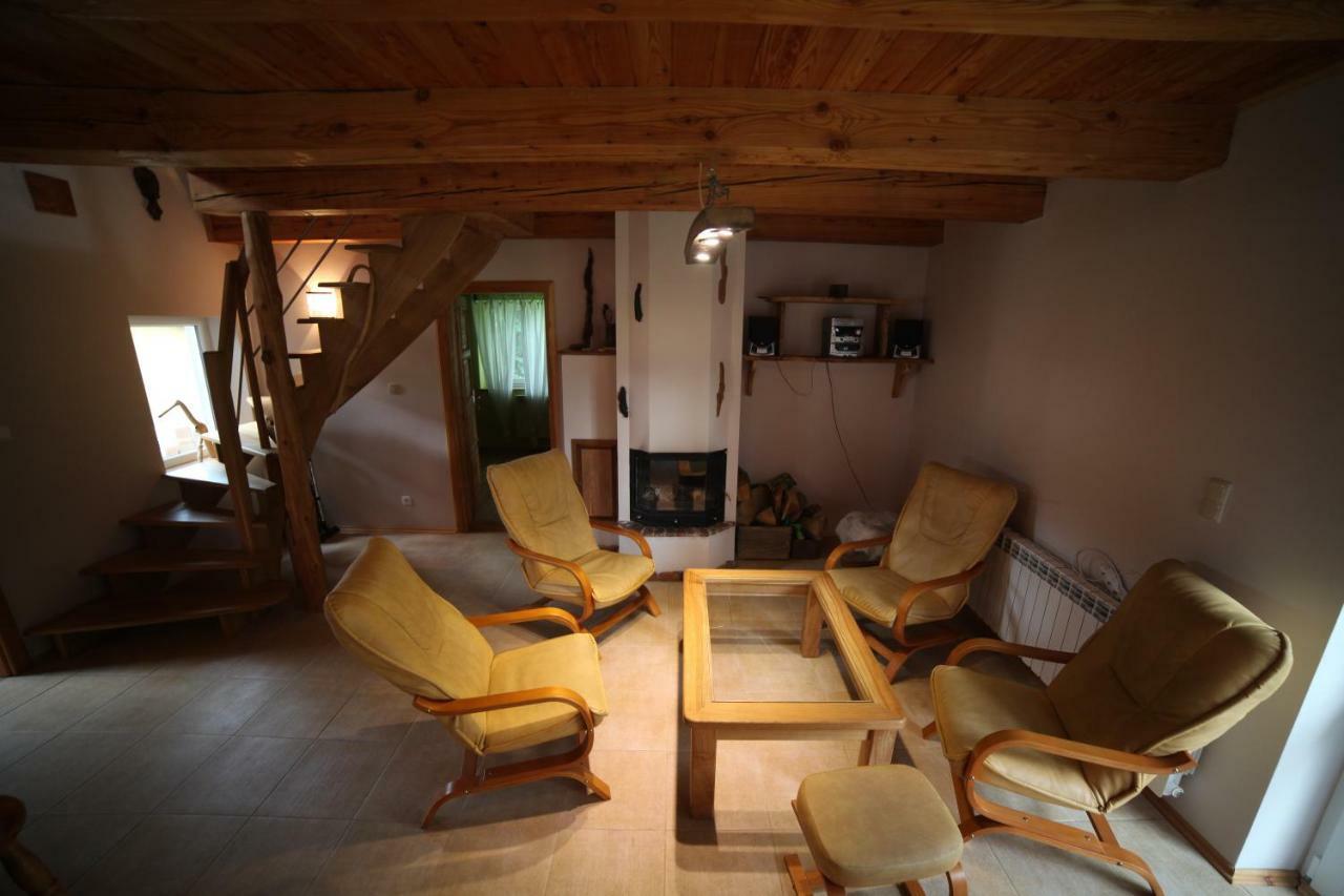 Vila Bieszczadzki Kat Lesko Exteriér fotografie