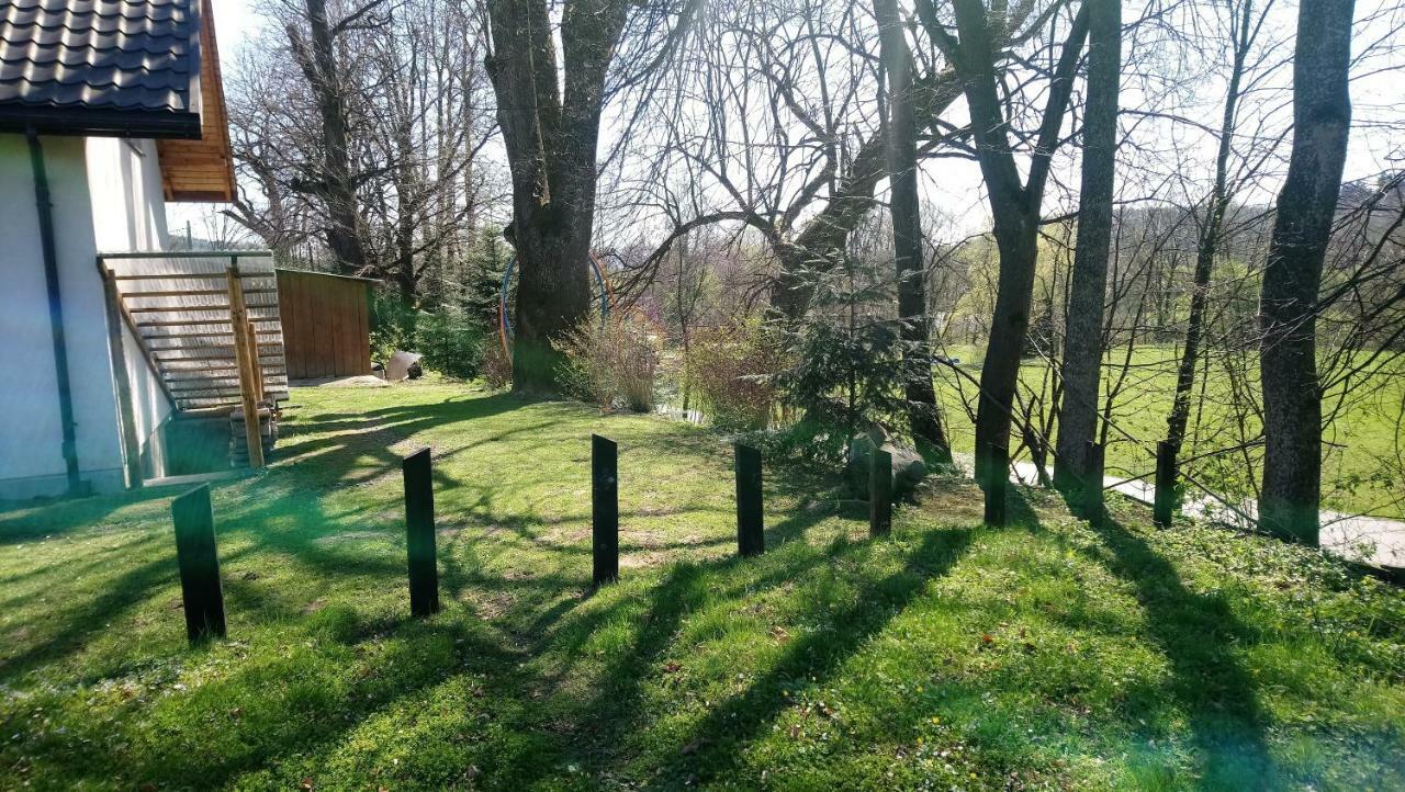 Vila Bieszczadzki Kat Lesko Exteriér fotografie